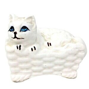 Bone China White Persian Kitten Cat Basket Blue Eyes VTG 2" Miniature Figurine